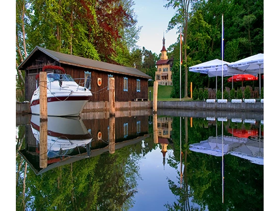 Hochzeitslocation: Schloß Hubertushöhe Storkow bei Berlin