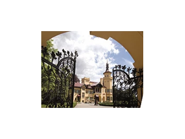 Hochzeitslocation: Schloß Hubertushöhe Storkow bei Berlin