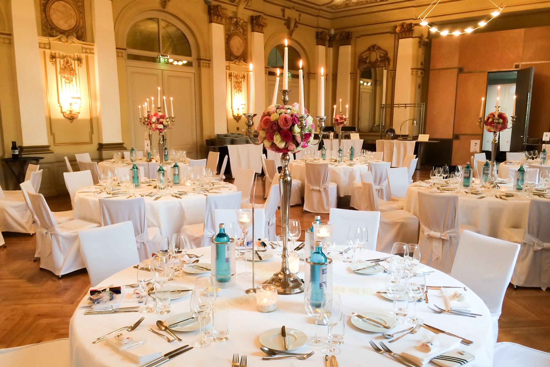 Wedding - Hilden - Romantische Hochzeitslocation mit festlichem Ambiente für den schönsten Tag im Leben.
 - Historische Stadthalle Wuppertal