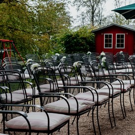 Hochzeit: Terrasse | freie Trauung - Waldhotel Elfbuchen 