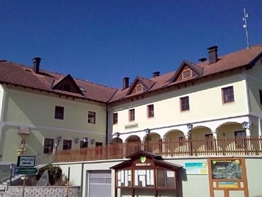 Hochzeitslocation: Gasthof zur Dorfwirtin - Gasthaus zur Dorfwirtin