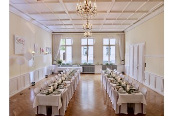 Hochzeit: Theatersaal - Kulturvilla Mettmann