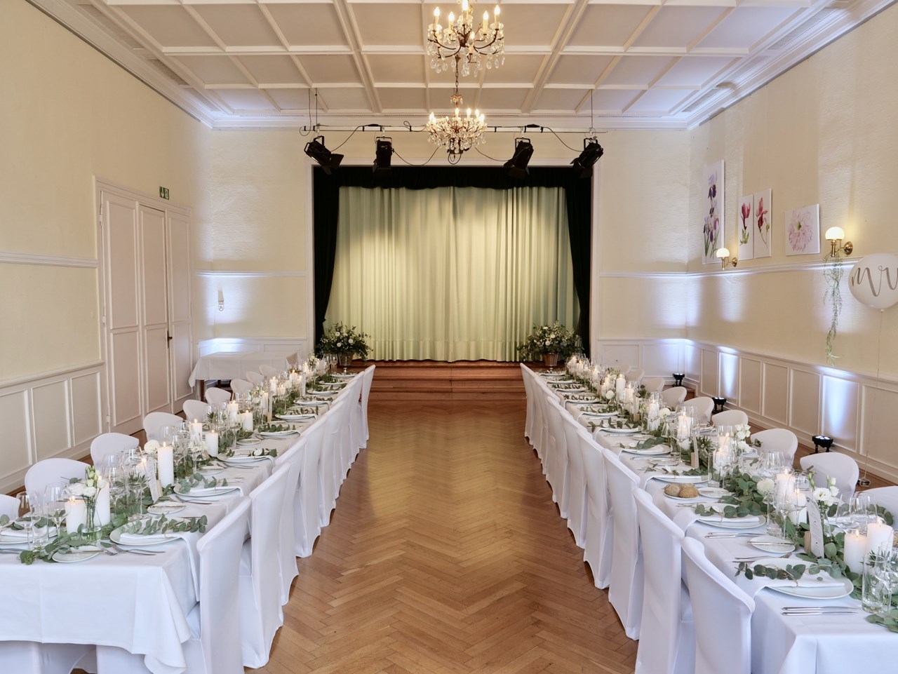 Kulturvilla Mettmann Informatie over de balzalen Theaterzaal en podium