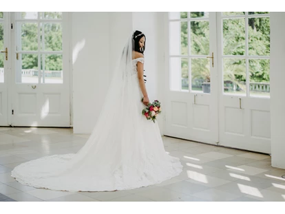 Wedding - Bad Sauerbrunn - Das Oktogon: Standesamtliche Trauung und Agape für bis zu
65 Personen. - Orangerie im Schlosspark Eisenstadt