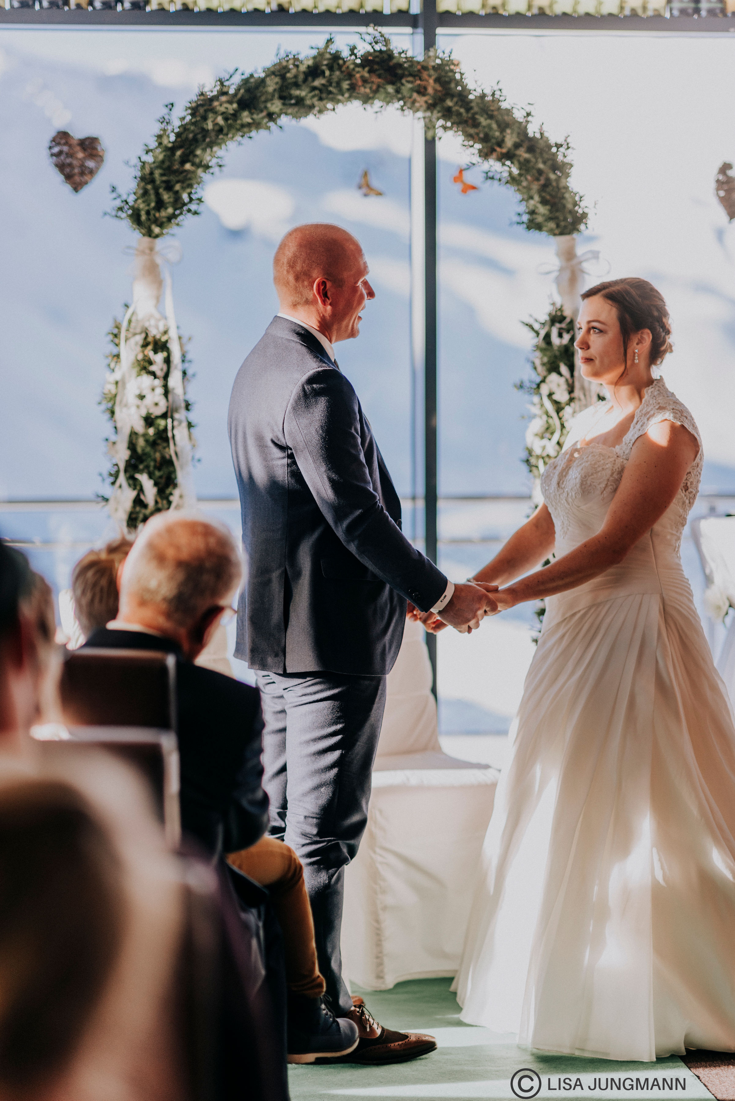 Hochzeit: Winterhochzeit im Innenbereich - Bergrestaurant Gipfeltreffen | Zillertal Arena
