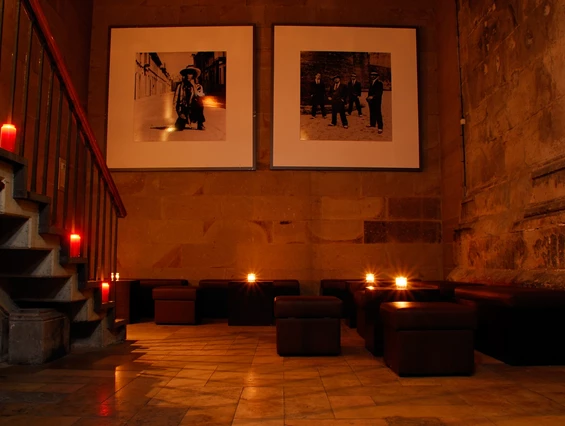 Hochzeitslocation: Loungebestuhlung - 1460 Veranstaltungsraum