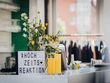 Hochzeitslocation: Lassen Sie sich verwöhnen - im Pe303 direkt am Rhein. - Pe303 am Rhein