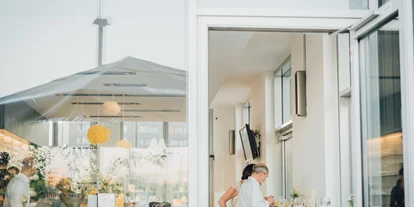 Wedding - Bedburg - Ein Blick ins Innere der Pe303 Eventlocation am Rhein. - Pe303 am Rhein