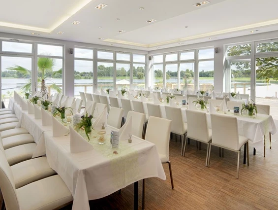 Hochzeit: Bestuhlungsvariante - Seepavillon