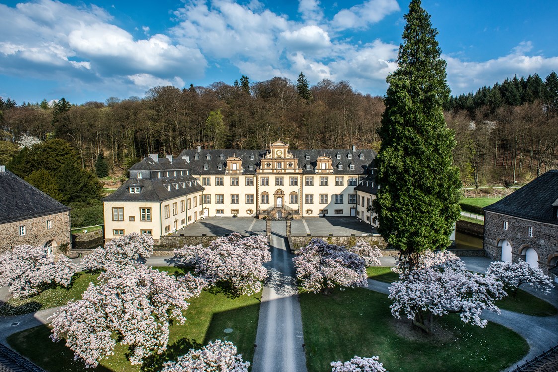 Hochzeit: Schloss Ehreshoven