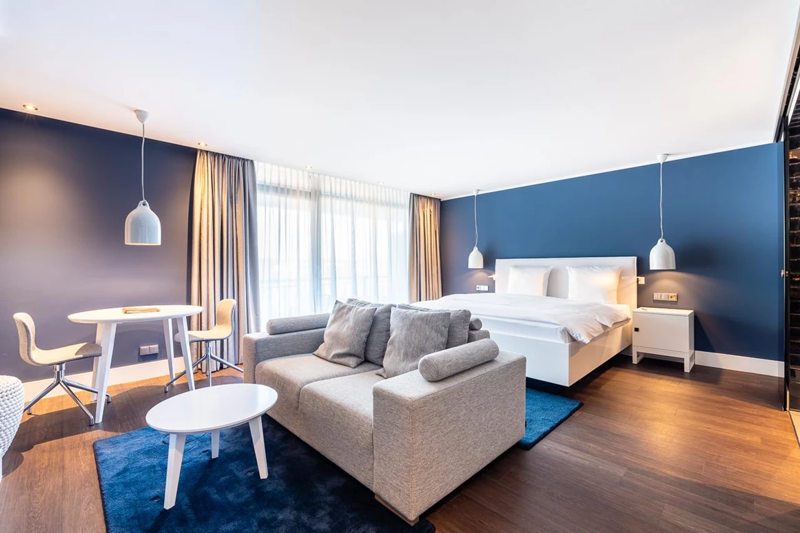 Hochzeit: Juniorsuite Sapphire - Van der Valk Hotel Berlin Brandenburg