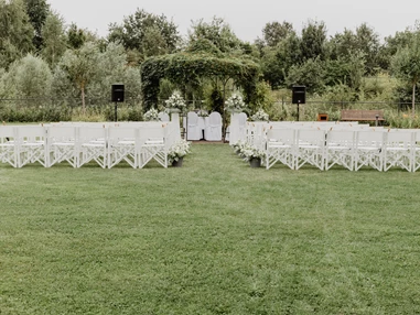 Hochzeit: Außentrauung - Van der Valk Hotel Berlin Brandenburg