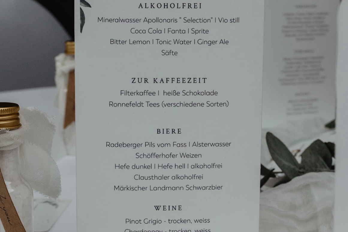 Hochzeit: Menükarte - Van der Valk Hotel Berlin Brandenburg