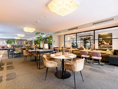 Hochzeit: a la Carte Restaurant - Van der Valk Hotel Berlin Brandenburg