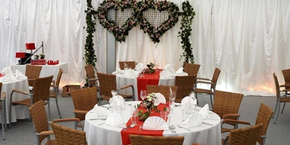 Hochzeit - Parkplatz: Busparkplatz - Passail - Flasch City am Freizeitsee