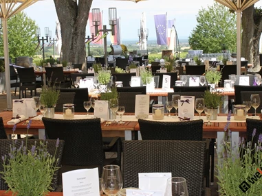 Hochzeitslocation: Die Feier auf der Weintorterrasse - Deutsches Weintor Restaurant
