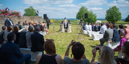 Mariage - Landau in der Pfalz - Die Freie Traaung auf der Terrasse. - Deutsches Weintor Restaurant