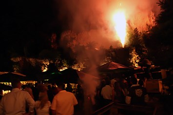 Hochzeit: Feuerwerk zur Hochzeit - Hotel und Restaurant Lochmühle