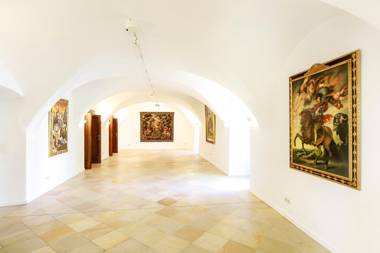 Schloss Maierhofen  Information about the banquet halls Knights Hall