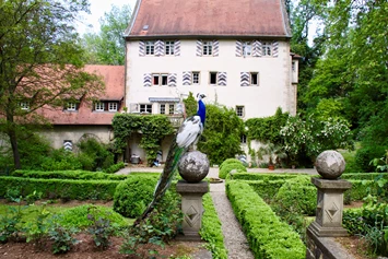 Hochzeit: Park - Burg Schaubeck