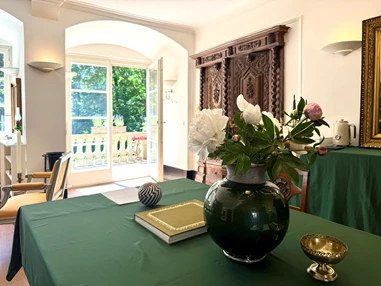 Hochzeitslocation: Burg Schaubeck Getting Ready Salon - Burg Schaubeck - Weingut Graf Adelmann