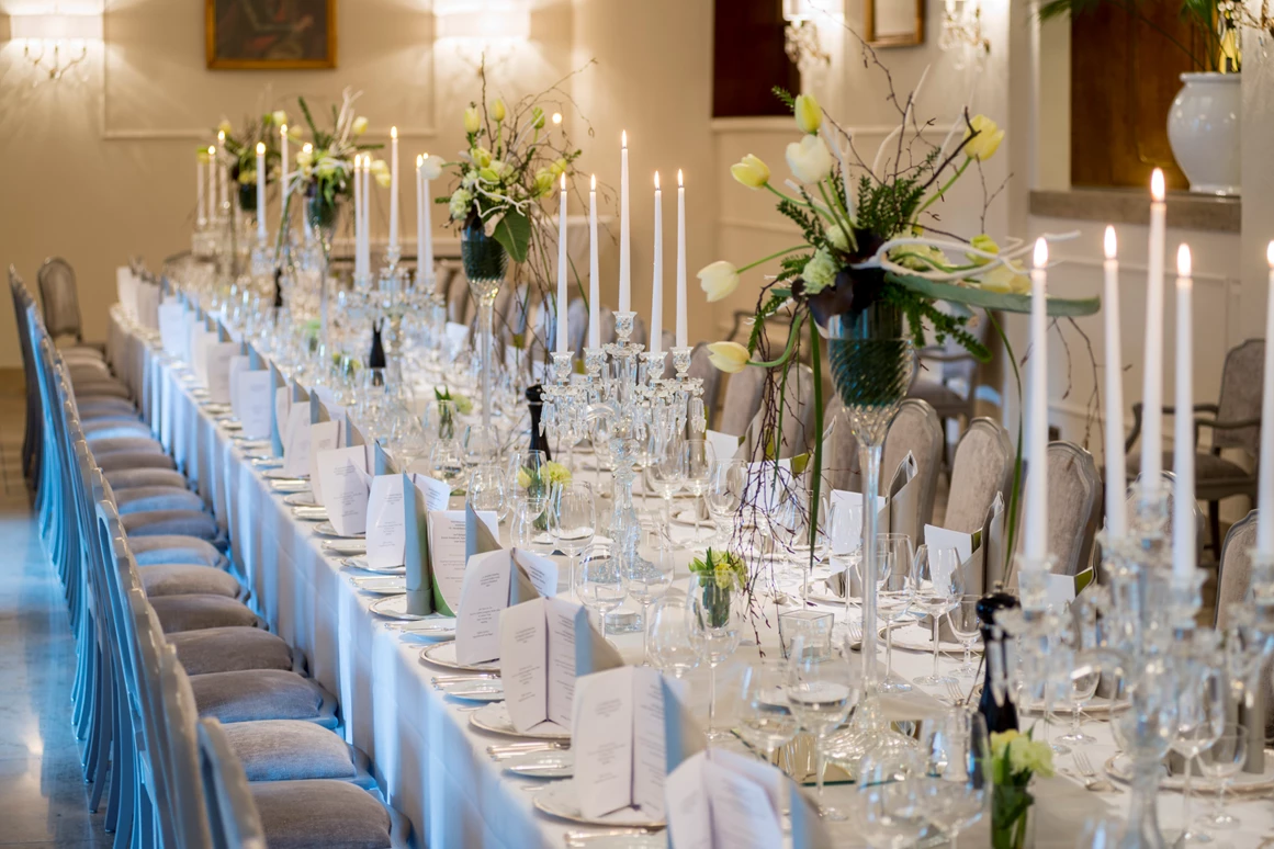 Hochzeitslocation: Festliche Bankette, exklusive Feierlichkeiten und märchenhafte Hochzeiten in Heidelberg: Das Hotelrestaurant ist die ideale Wahl für Festlichkeiten jeder Art. - Hotel Europäischer Hof Heidelberg