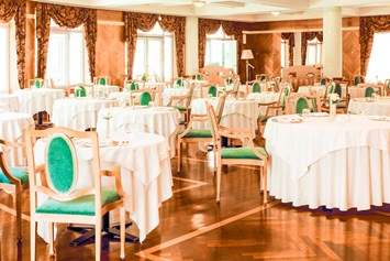 Hochzeit: Saal Sissi - perfekt für Hochzeitsfeiern geeignet - Grand Hotel Imperial