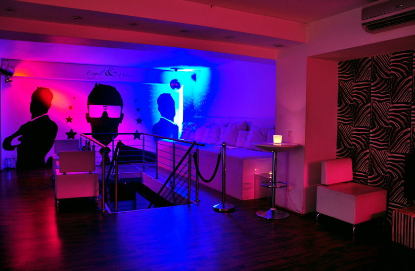 Hochzeit: Engel & Weiß