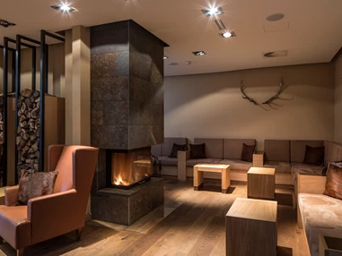 Hochzeitslocation: Der Loungebereich lädt zum Entspannen. - Falkensteiner Hotel & SPA Bad Leonfelden