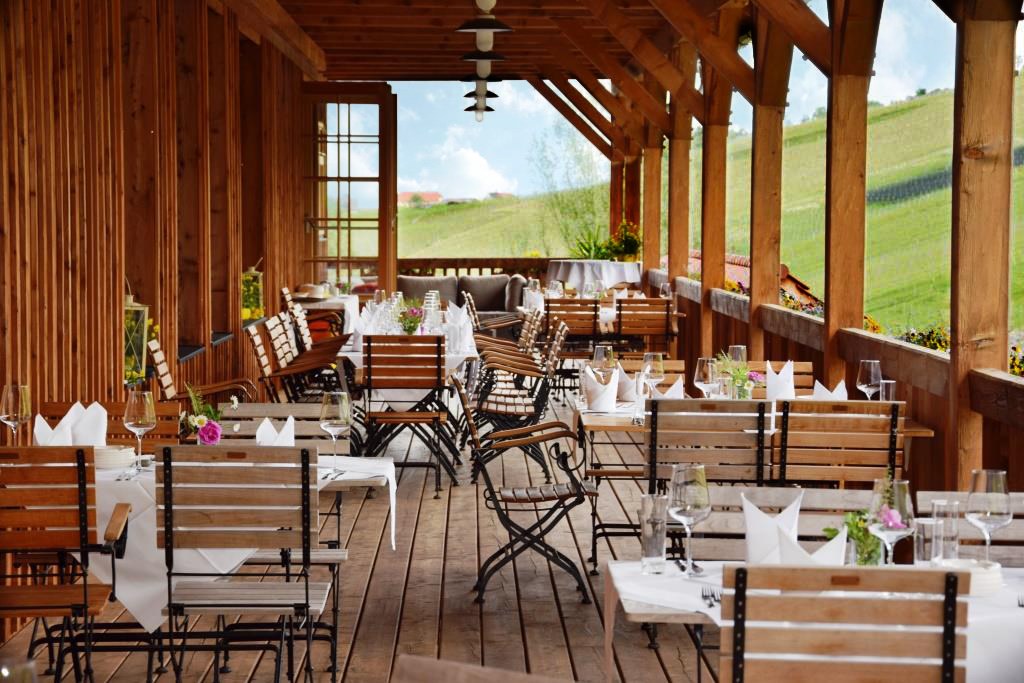 Weingut Georgiberg Angaben zu den Festsälen Laubenterrasse