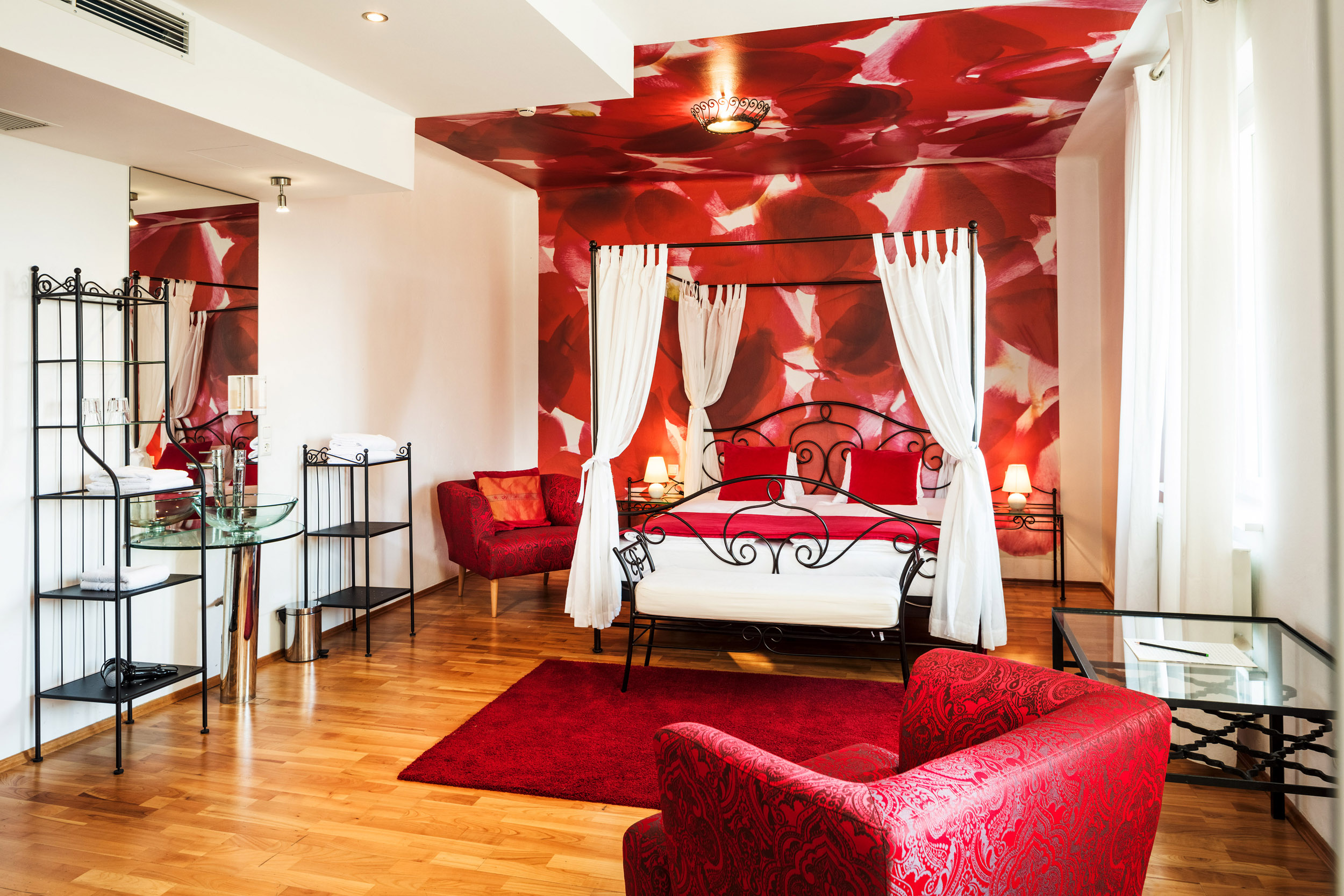 Hochzeitslocation: Himmelbett - Weingartenhotel Harkamp