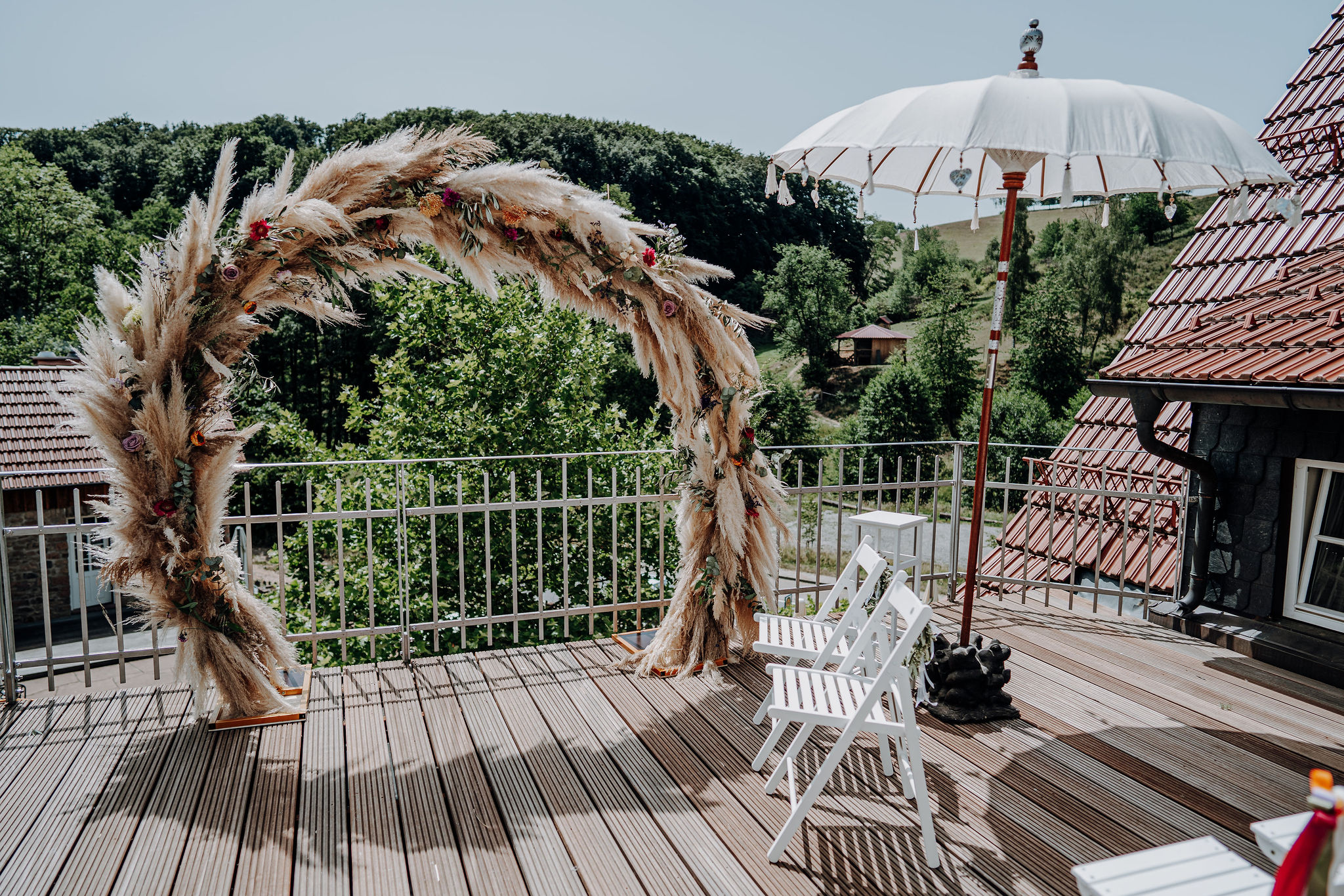 Hochzeit: Bisonterrasse für die Freie Trauung oder auch Sektempfang - Lammershof