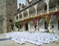 Hochzeit: Romantischer Schlosshof  für bis zu 200Personen - Schloss Rothschild