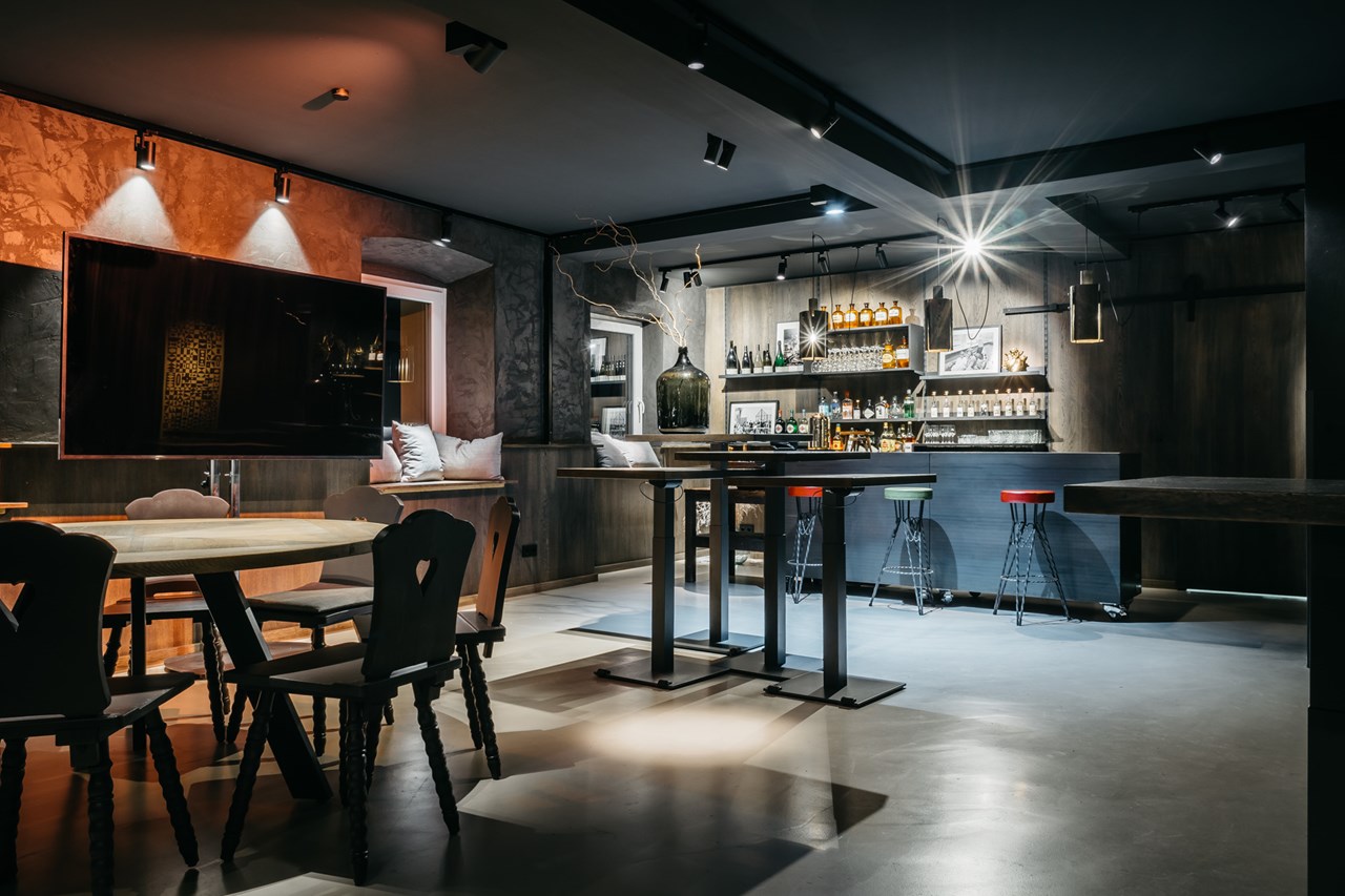 Hotel Riesengebirge Informazioni sulle sale da ballo Bar Adler