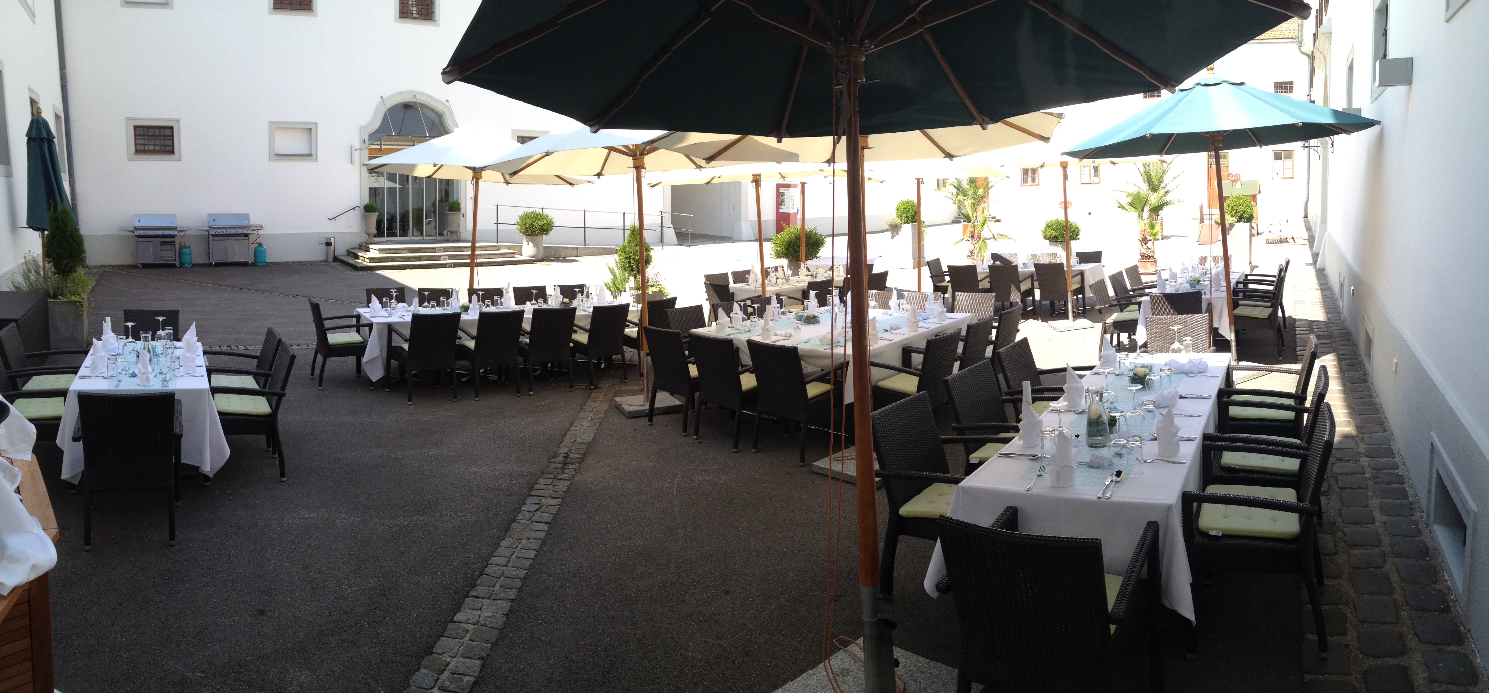 Hochzeitslocation: Gemütlicher Innenhof - Der Stiftsmeierhof Seitenstetten