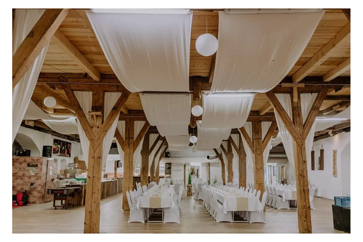 Hochzeit: Der Festsaal vom Meierhof Aigen-Schlägl für eure Traumhochzeit. - Meierhof Aigen-Schlägl