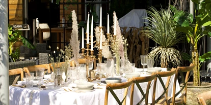 Hochzeit - Freigericht (Main-Kinzig-Kreis) - Beispiel Tischdekoration im Boho-Stil - Unique Eventlocation