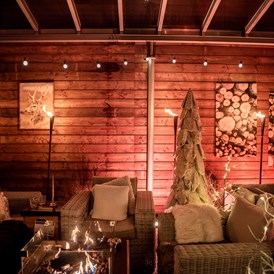 Hochzeit: Winter-Deko in der Lounge - Unique Eventlocation