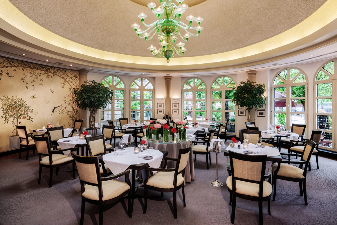 Hochzeit: Restaurant Orangerie Rondell - Hotel Nassauer Hof