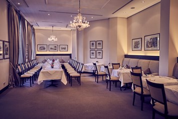 Hochzeit: Restaurant Orangerie Salon - Hotel Nassauer Hof 