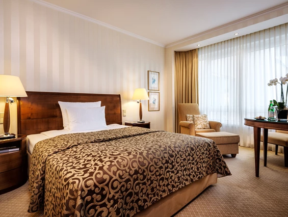 Hochzeit: Superior Zimmer - Hotel Nassauer Hof