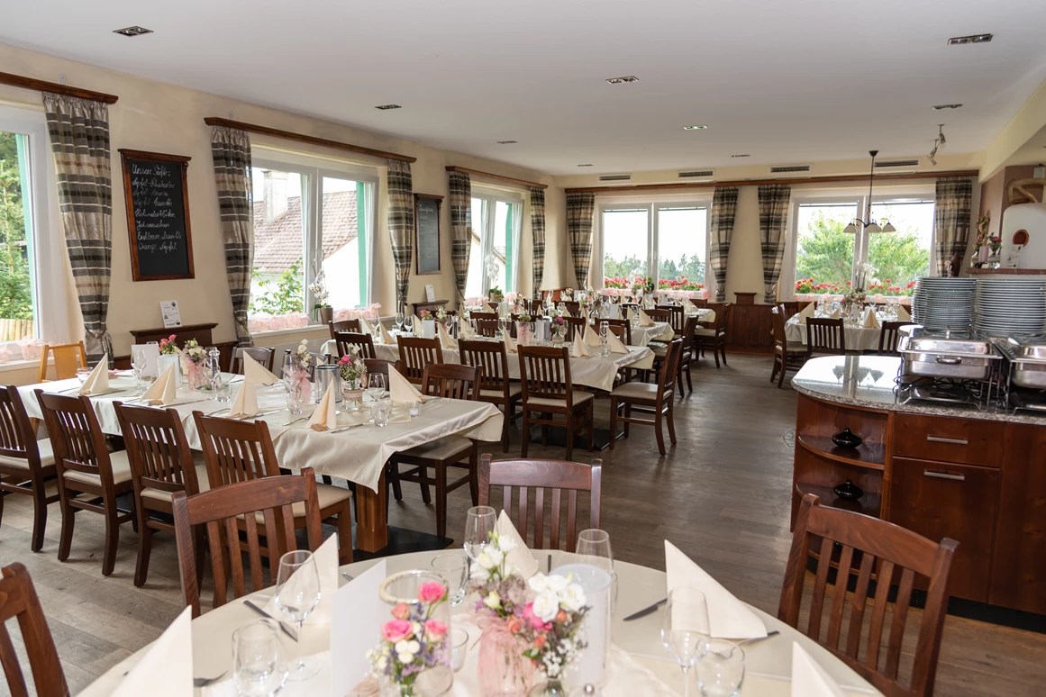Hochzeitslocation: Der Festsaal des Gasthaus zur Gis in 4040 Lichtenberg. - Gasthaus zur Gis
