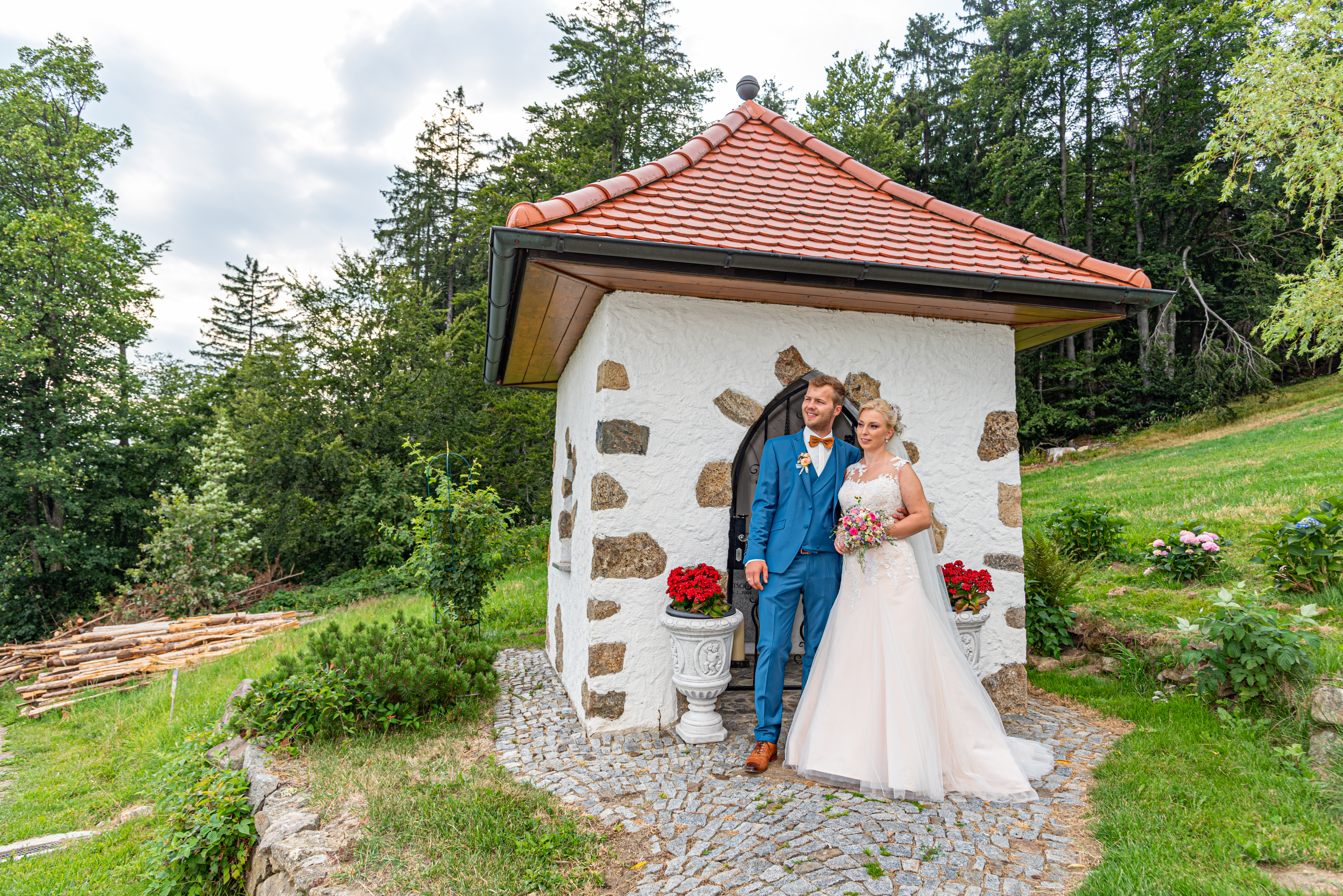 Matrimonio - Wels (Wels) - Zahlreiche tolle Hochzeitsfotomöglichkeiten rund um das Gasthaus zur Gis. - Gasthaus zur Gis