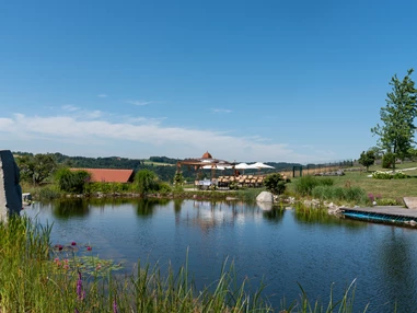Hochzeitslocation: Eine Hochzeitsfeier direkt am See. - Hoamat - Essen Feiern Schlafen