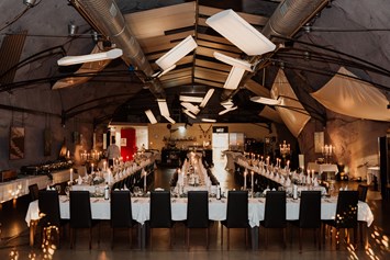 Hochzeit: Der Festsaal des Restaurant Gonzenbergwerk. - Restaurant Gonzenbergwerk
