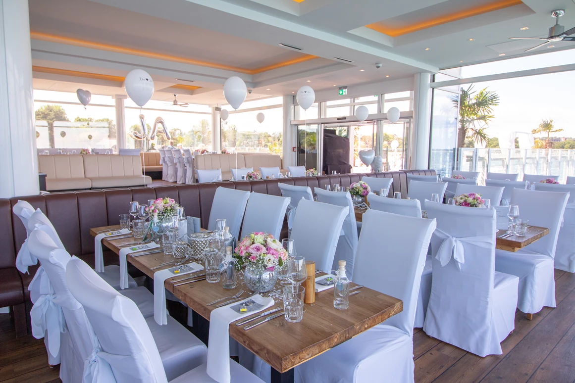 Hochzeit: Erdgeschoss Strandseite - Restaurant Wolkenlos