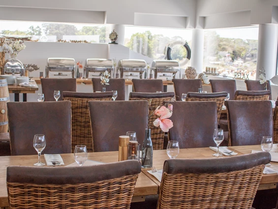 Hochzeit: Captains Lounge - Restaurant Wolkenlos
