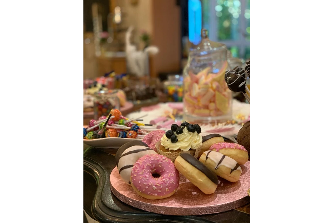Hochzeitslocation:  Candybar  - Strandhotel Vier Jahreszeiten Buckow