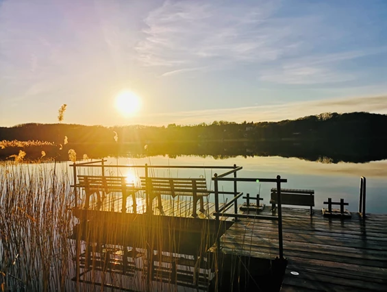 Hochzeitslocation: Steg am See - Strandhotel Vier Jahreszeiten Buckow