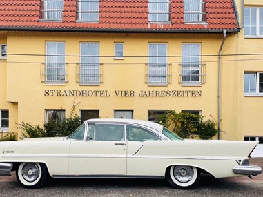 Hochzeitslocation: Mich kann man mieten  - Strandhotel Vier Jahreszeiten Buckow